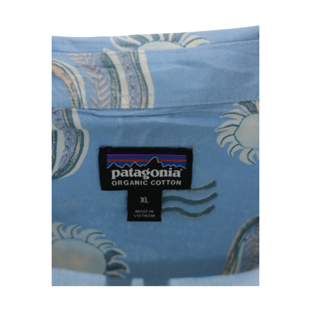 Patagonia Printed Short Sleeve Shirt Men's XL Organic Cotton Blue