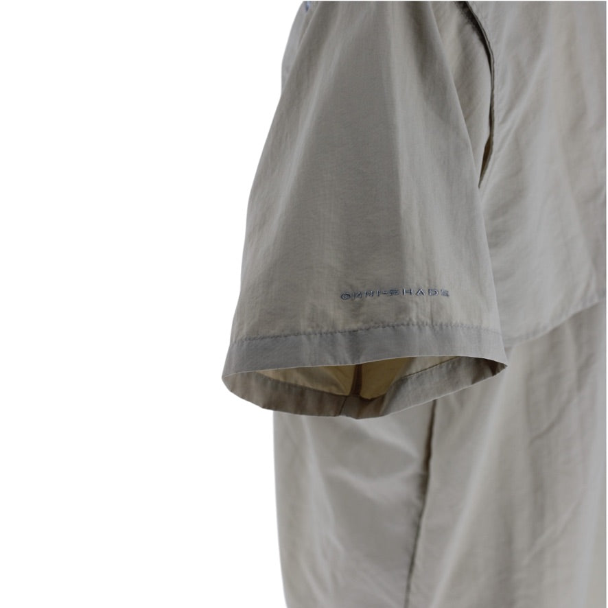 Columbia PFG Shirt Men’s Small Beige Omni-Shade Short Sleeve Fishing Outdoor