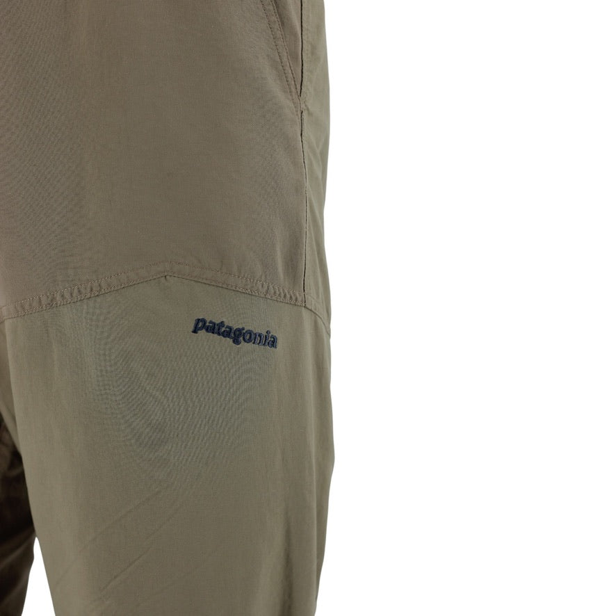 Patagonia Guidewater II Pants Men's L Tan Nylon Outdoor Hiking Fishing Trousers