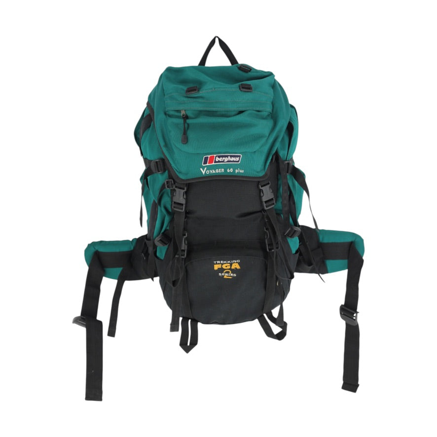 A Bergshaus Vossas 40 Pro hiking backpack in teal green and black, shown from the front against a plain white background.