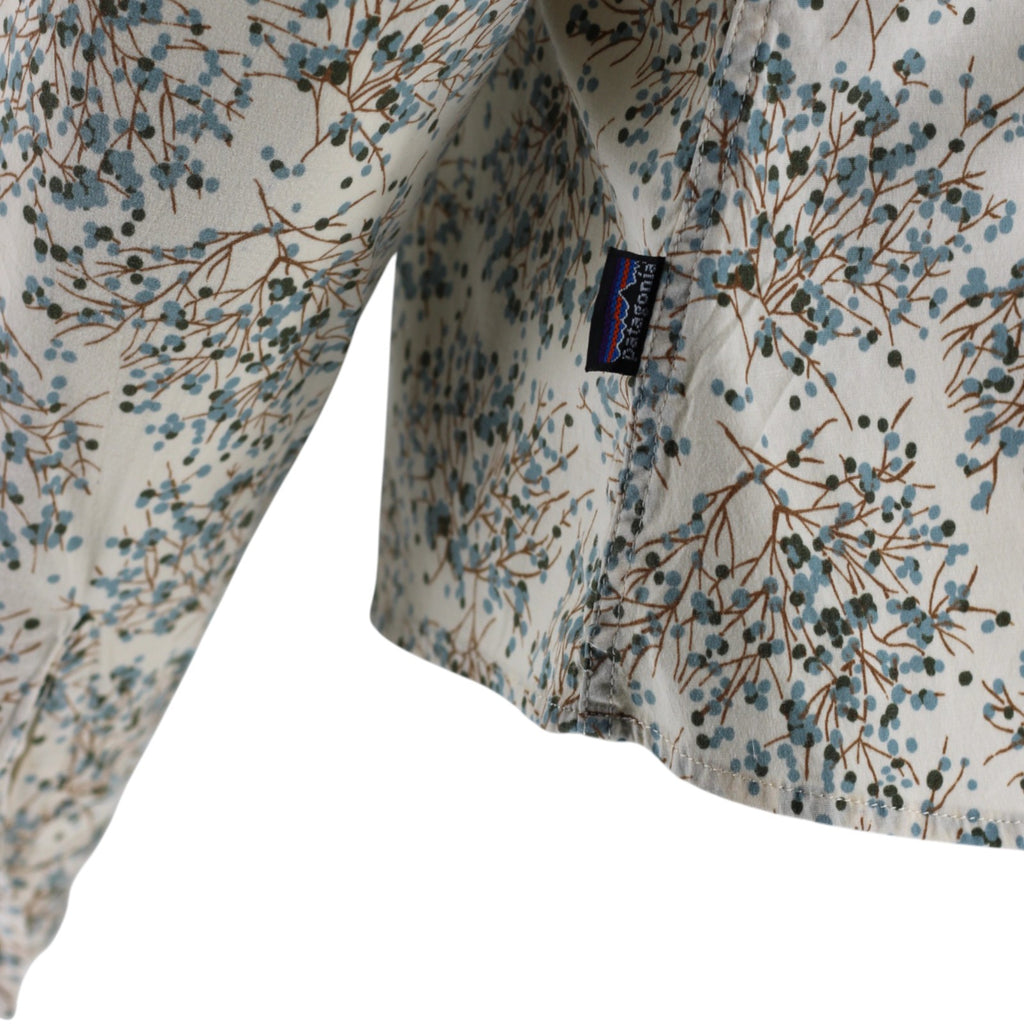 Women’s Patagonia Size 6 Long-Sleeved Organic Cotton Floral Shirt